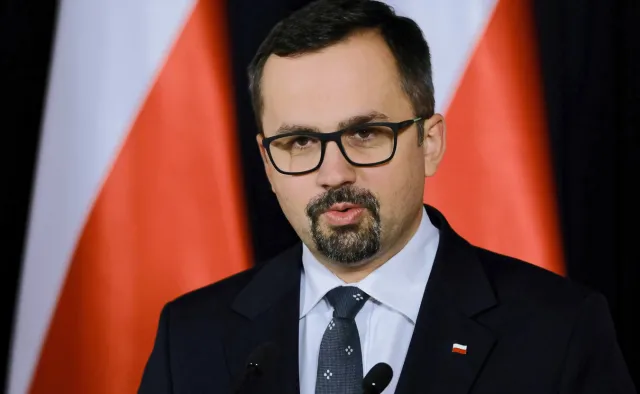 "Nie cała polska turystyka Wyspami Kanaryjskimi stoi". Horała o zakazie lotów do Hiszpanii [WIDEO]