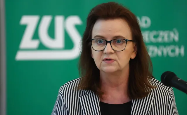 Prezes ZUS: Powrót do niższego wieku emerytalnego przełożył się na wzrost wydatków na emerytury [ROZMOWA]