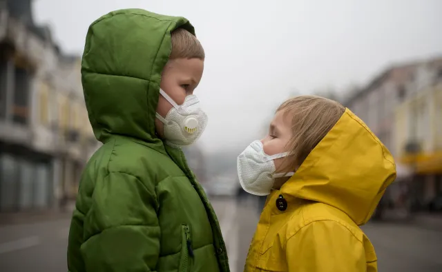 WHO: wciąż nie wiemy, jaką rolę w transmisji koronawirusa mają dzieci