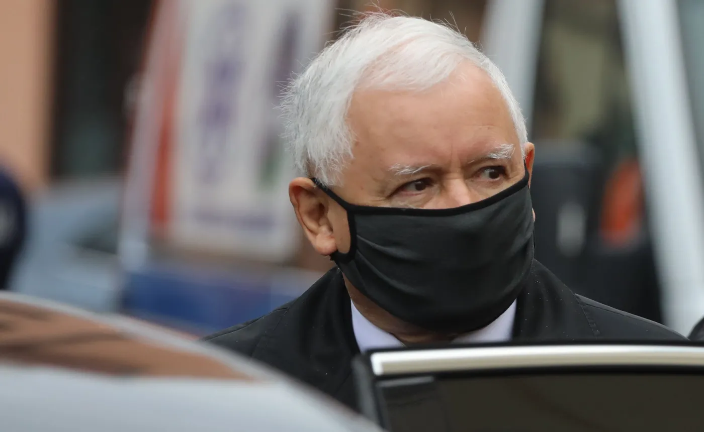 Polska wypisze się z funduszu odbudowy? Kaczyński liczy, że UE się ugnie