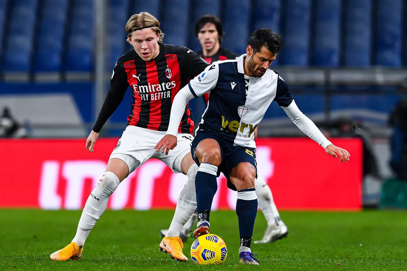 Trzecie z rzędu zwycięstwo AC Milan. Bereszyński zszedł z boiska po 20 minutach