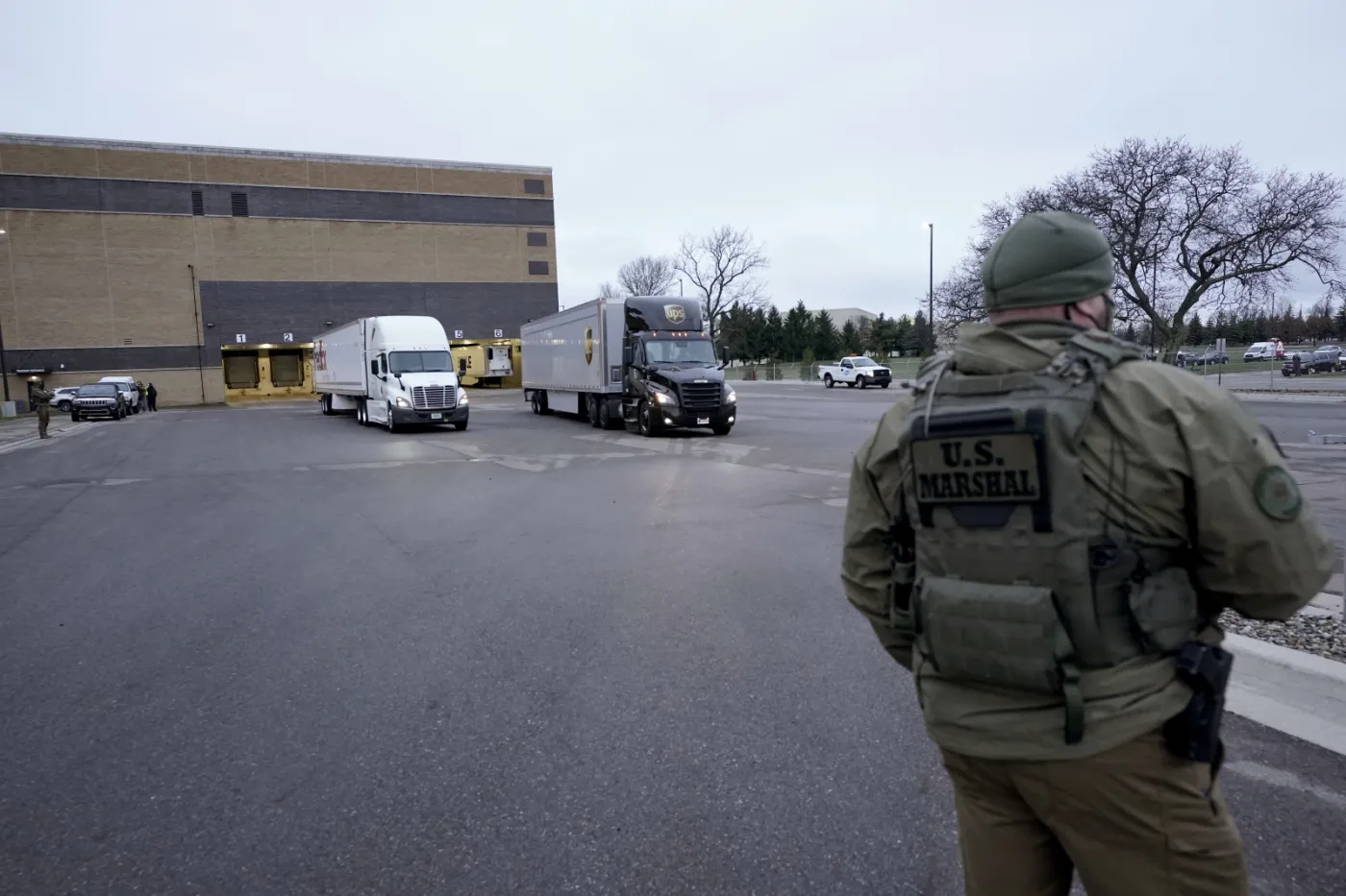 W USA ruszyły szczepienia przeciw koronawirusowi