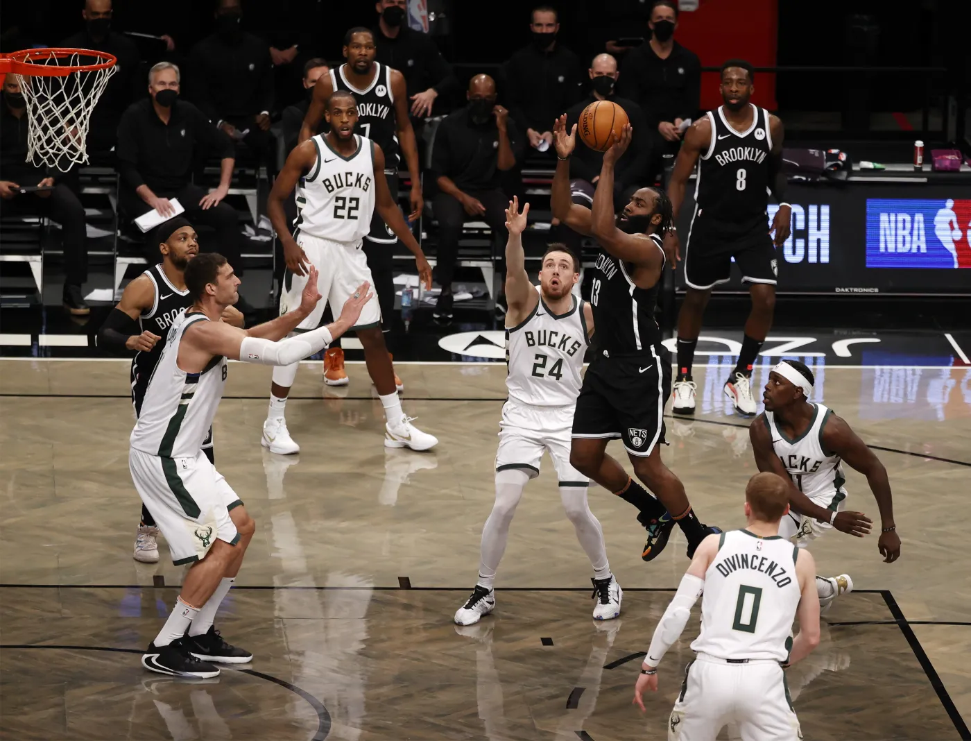 Świetny mecz Hardena. Brooklyn Nets lepsi od Milwaukee Bucks