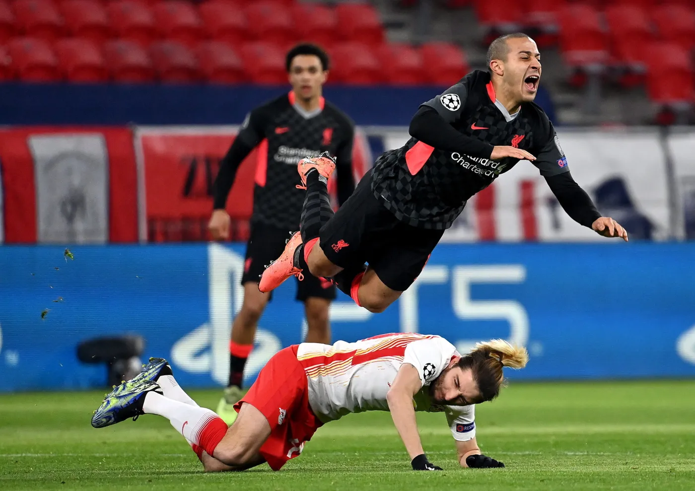 Liverpool jedną nogą w ćwierćfinale Ligi Mistrzów