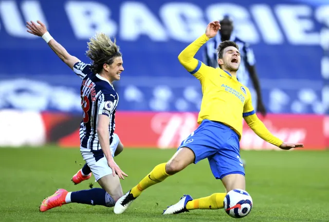 Jakub Moder zadebiutował w Premier League, ale Brighton przegrał z WBA