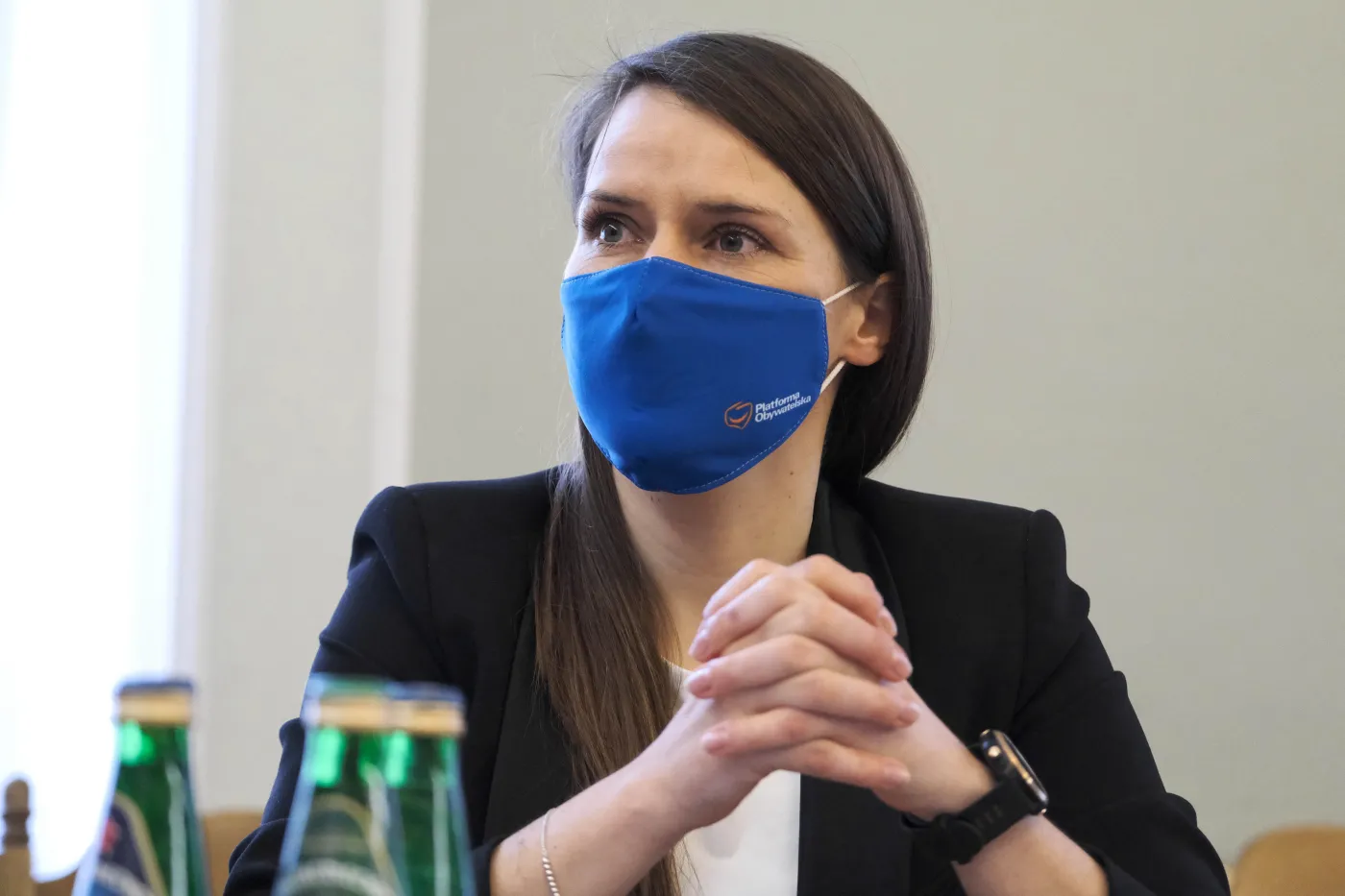 Zaskakujące słowa poseł PO o szczepionkach dla Polski. Fogiel: Włos się jeży na głowie [WIDEO]