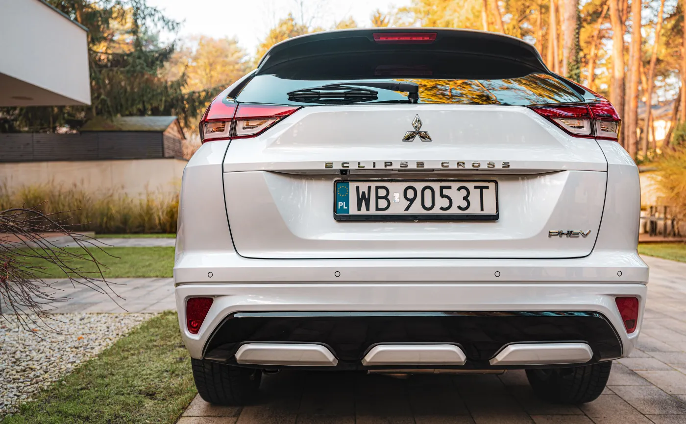 mitsubishi-eclipse-cross-phev-37125415.jpg
