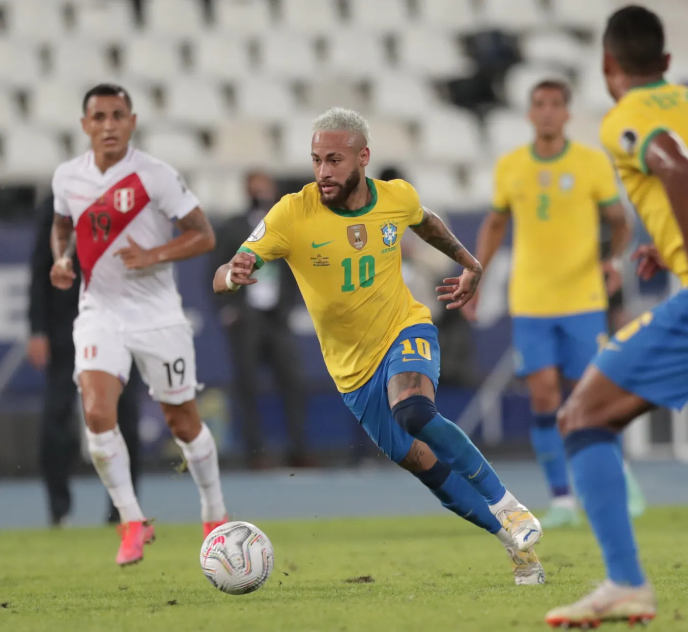 Neymar w trakcie meczu z Peru