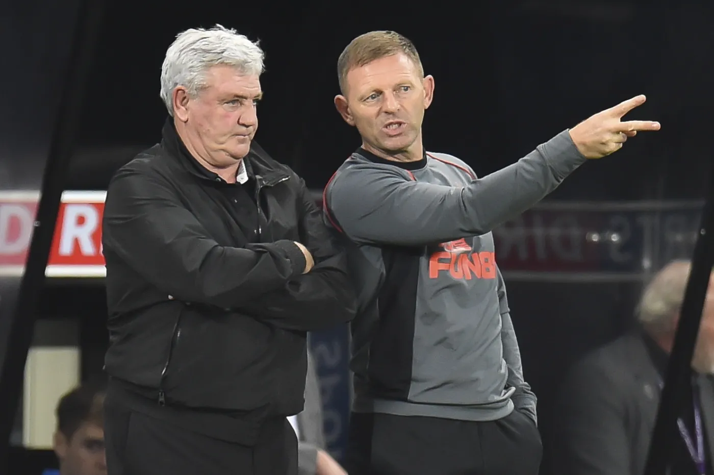 Steve'a Bruce'a w Newcastle zastąpił asystent. Ale na krótko...