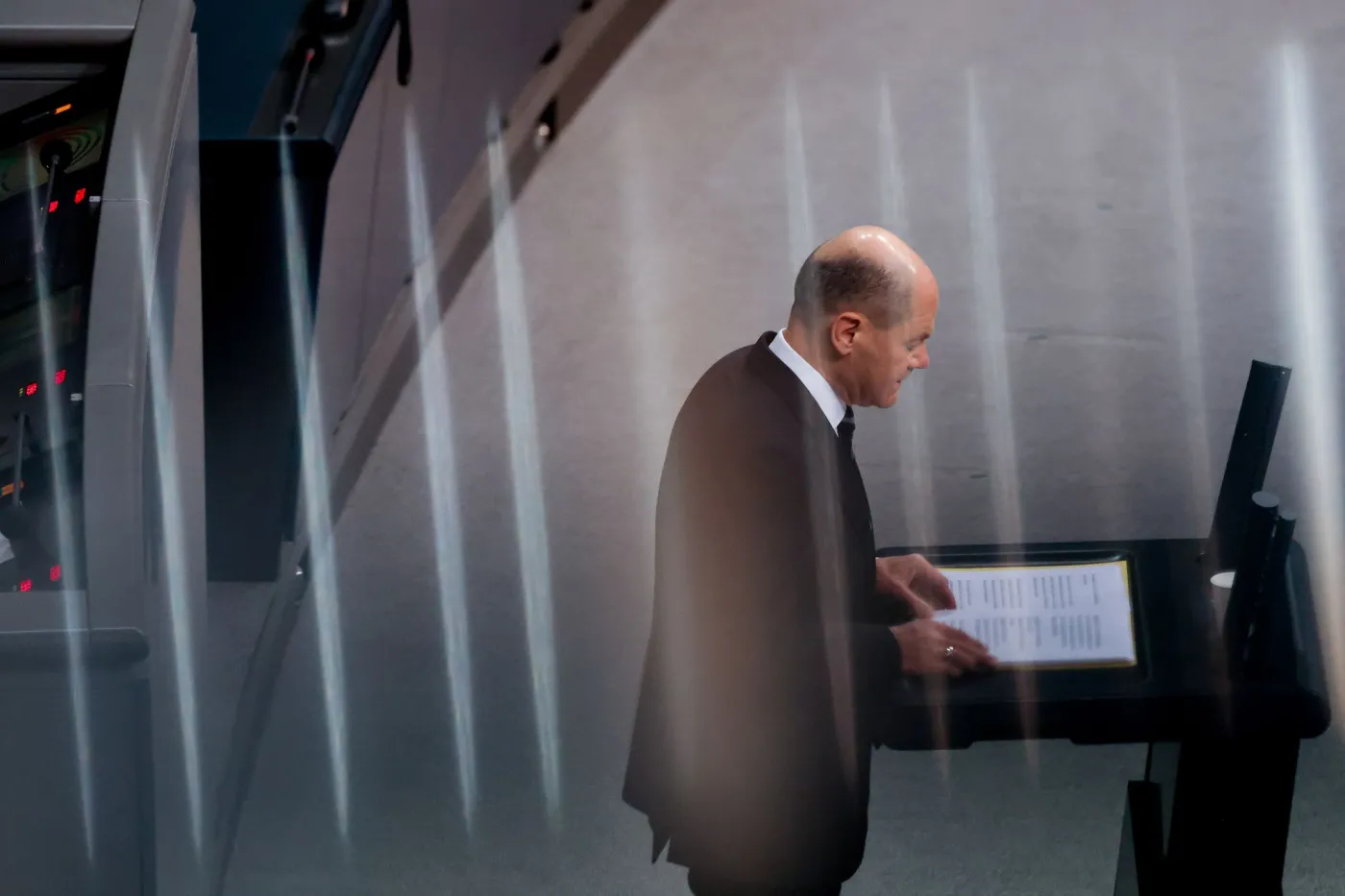 Niemieckie media o exposè Schulza: Ignoruje słonia w pokoju