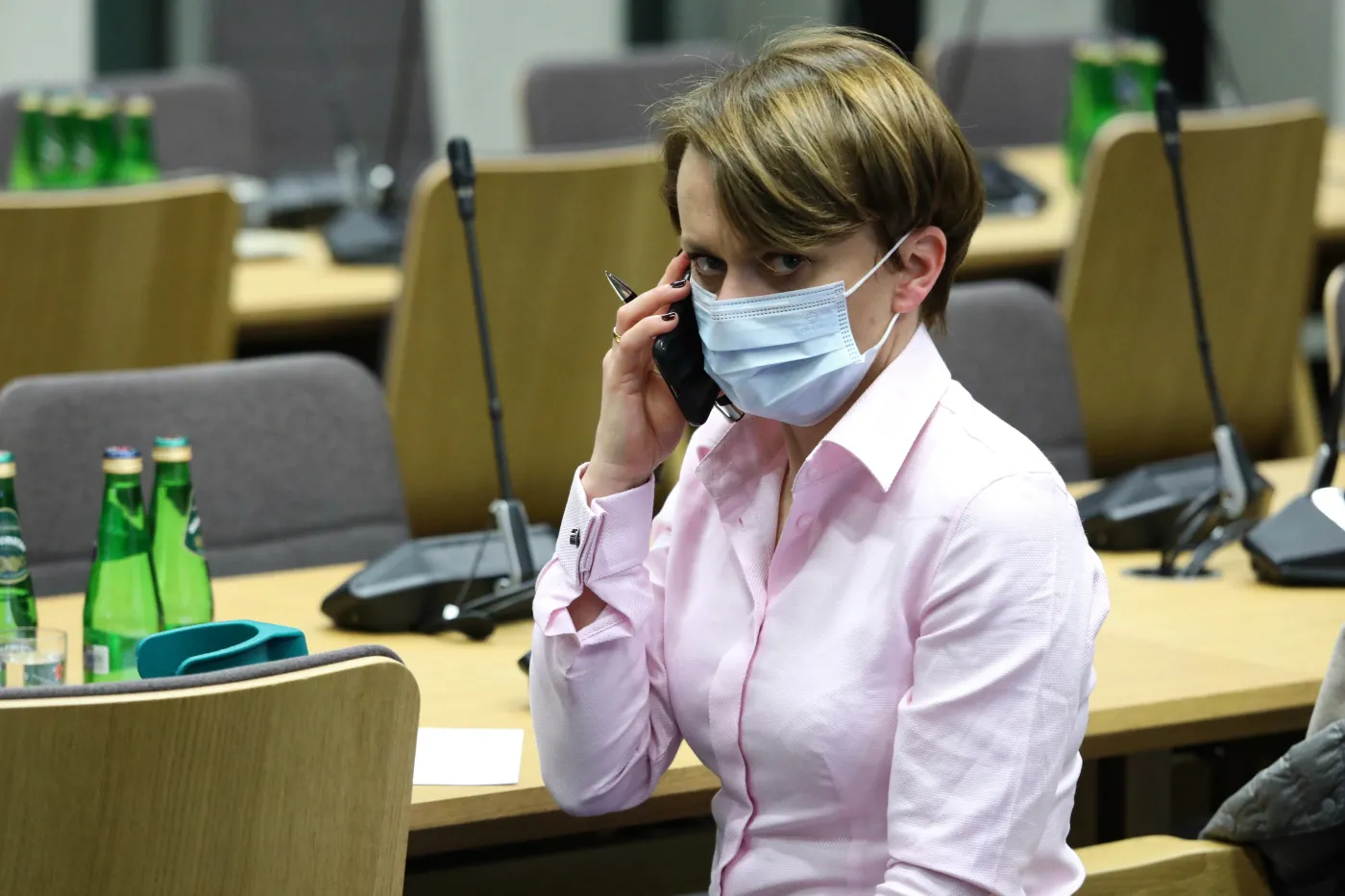 "Polska zyskuje na pandemii". Burza w sieci. Emilewicz przeprasza