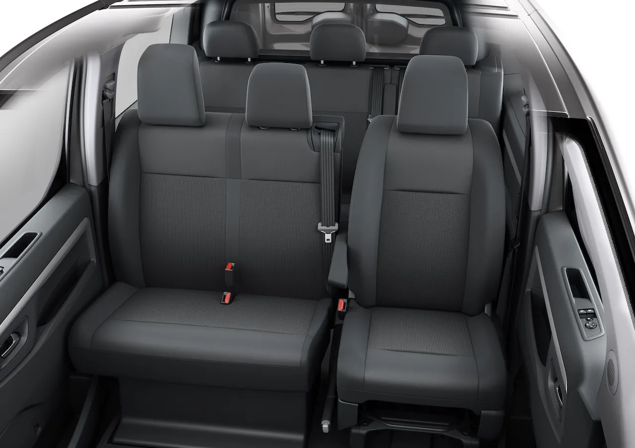 toyota-proace-furgon-brygadowy-37407303.jpeg