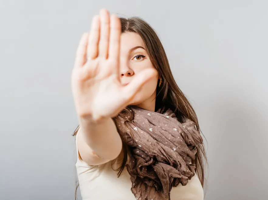 Zdrowe ustalanie granic, czyli 5 podstawowych zasad dbania o siebie