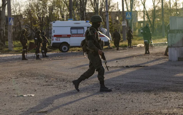 To ważniejsze, niż utrzymanie pozycji. "W prywatnych rozmowach oficerowie skarżą się na głupotę Moskwy"