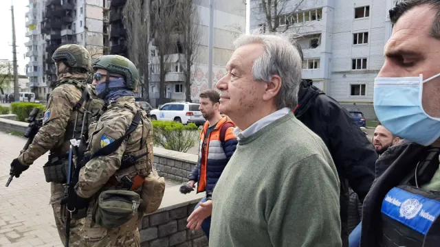 Guterres w Borodziance: Wyobrażam sobie moje wnuczki uciekające stąd w popłochu