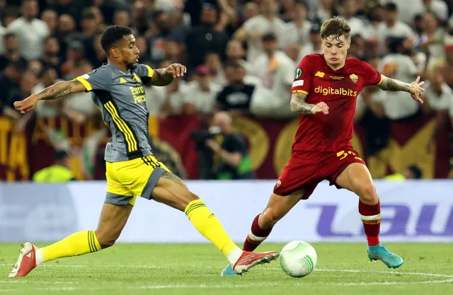 67 minut Zalewskiego w finale Ligi Konferencji. Trofeum dla AS Roma