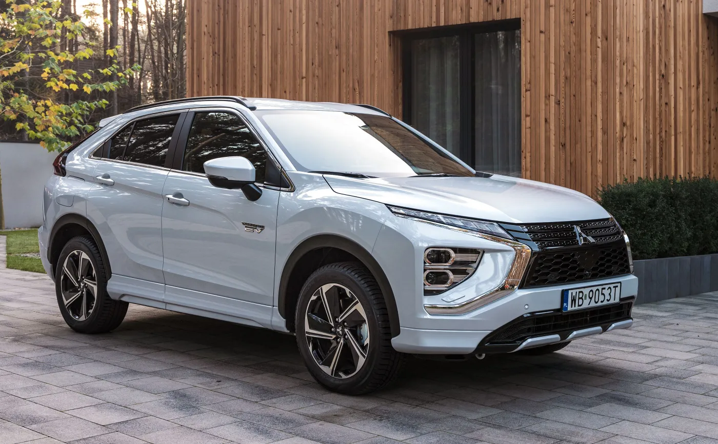 mitsubishi-eclipse-cross-phev-37125004.jpg