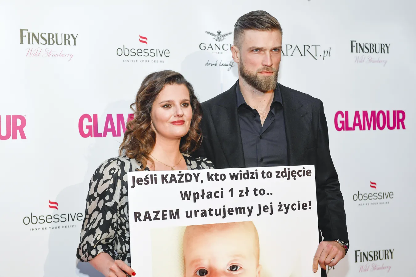 Zborowska i Wrona jako Timon i Pumba. Tak świętują 1. urodziny córki [WIDEO]