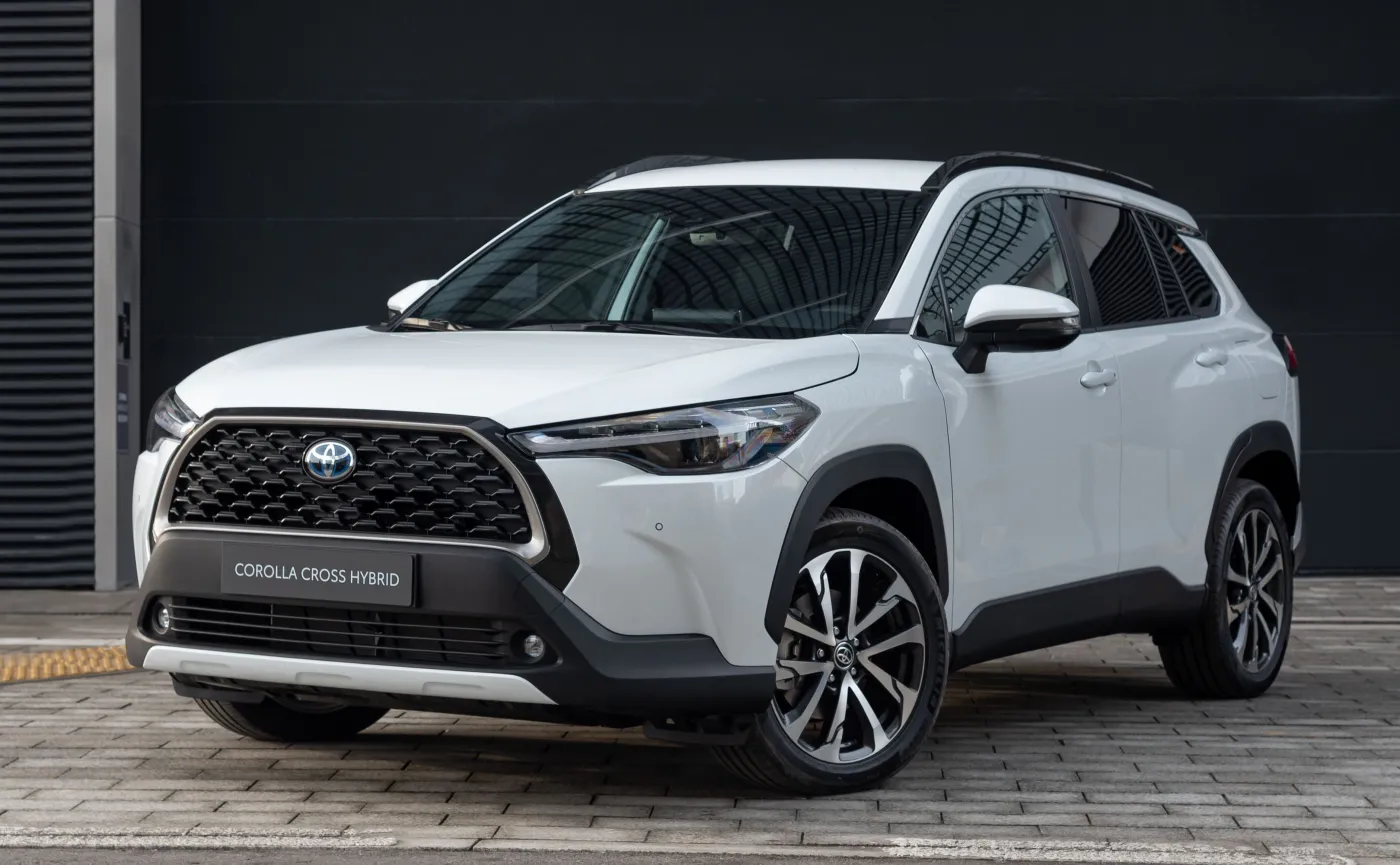 toyota-corolla-cross-20-hybrid-37520410.jpg