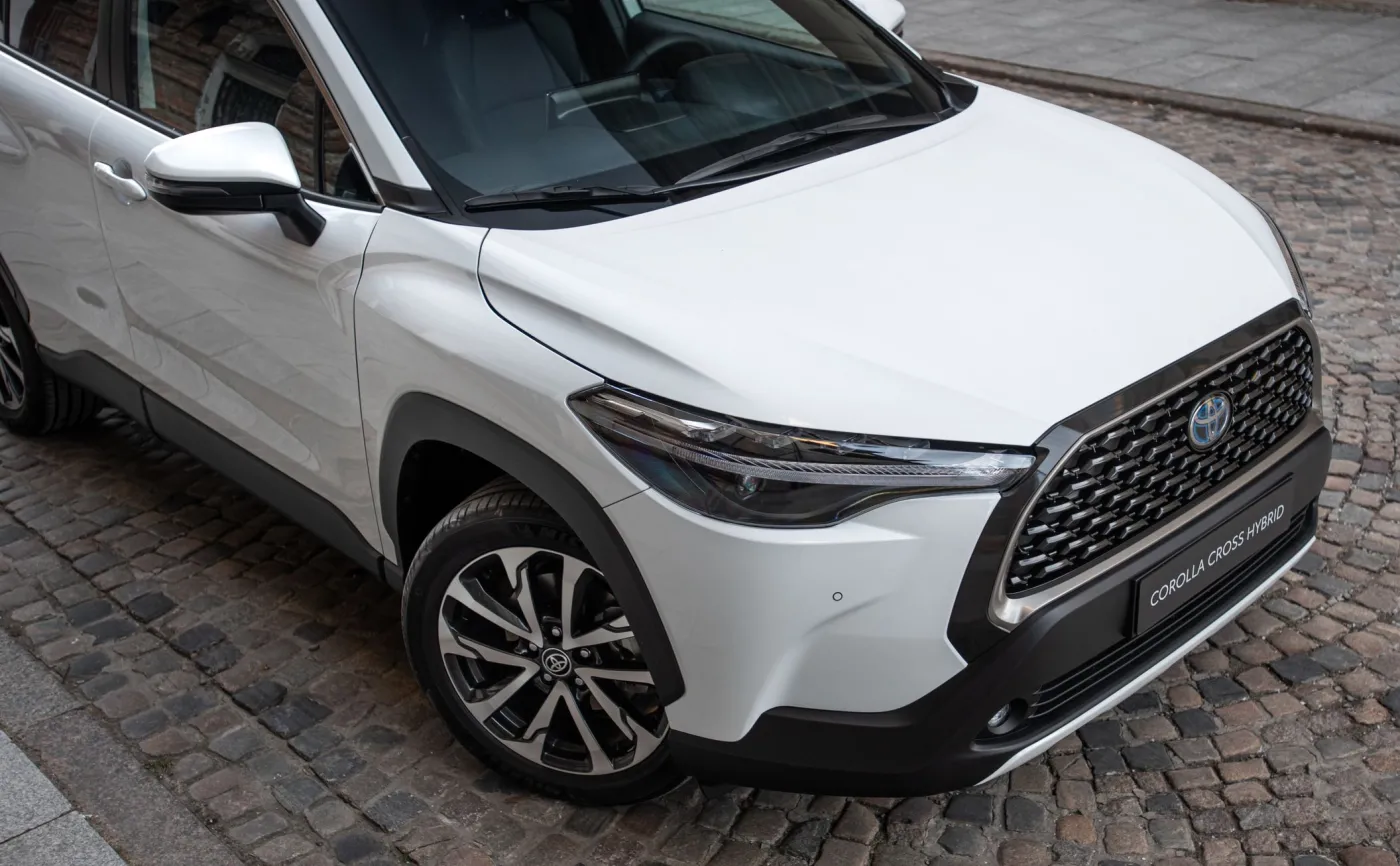 Toyota Corolla Cross i hybryda 5. generacji hitem. Nie tylko spalanie zaskakuje