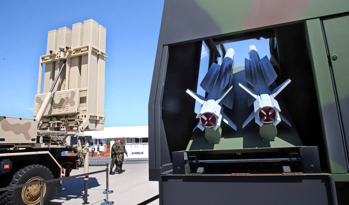 Niemcy przekażą Ukrainie cztery systemy obrony powietrznej IRIS-T