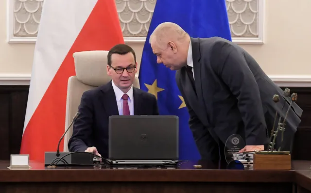"Entuzjastyczne poparcie" dla Morawieckiego w PiS. Na kolacji z Sasinem było "bardzo miło"