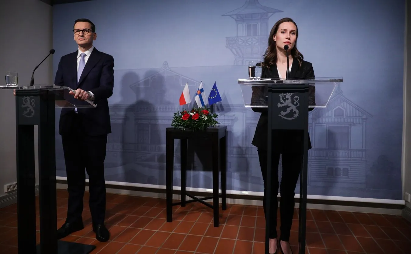 Mateusz Morawiecki spotkał się z Sanną Marin. O czym szef rządu rozmawiał z premier Finlandii?
