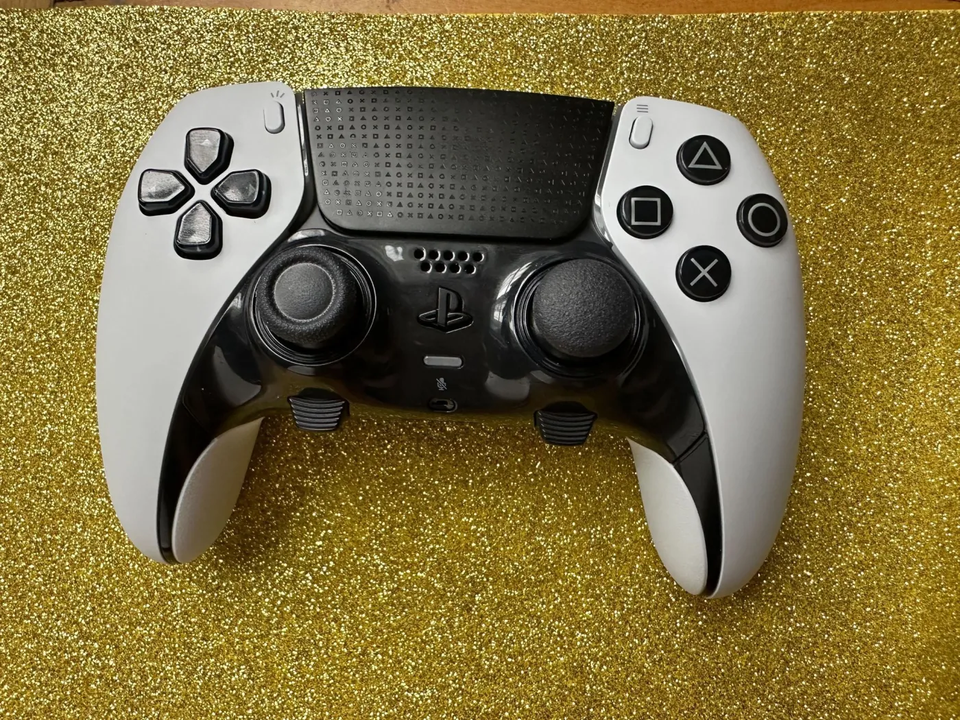 Nowy pad dla "profesjonalistów". Oto Sony DualSense Edge [ZDJĘCIA]