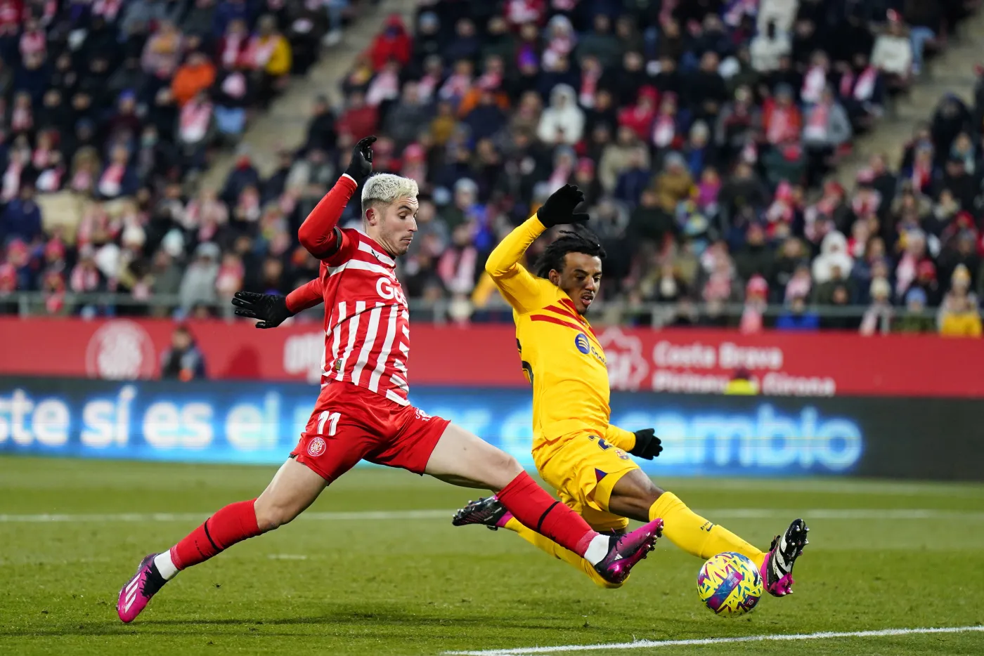 Barcelona bez Lewandowskiego trzeci raz rzędu wygrała 1:0 [WIDEO]