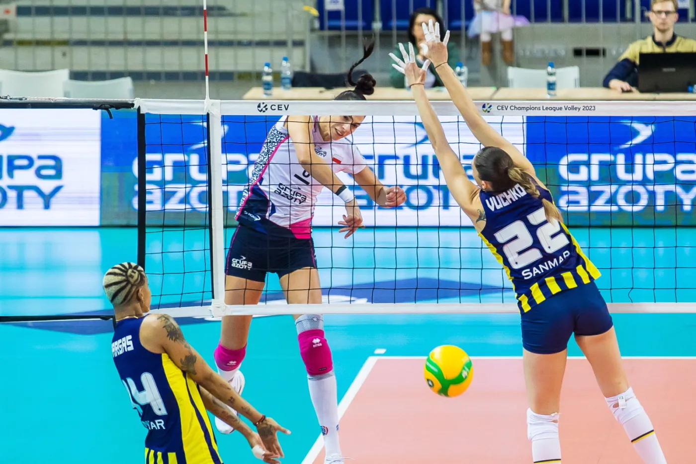 LM siatkarek. Chemik przegrał w pięciu setach z Fenerbahce