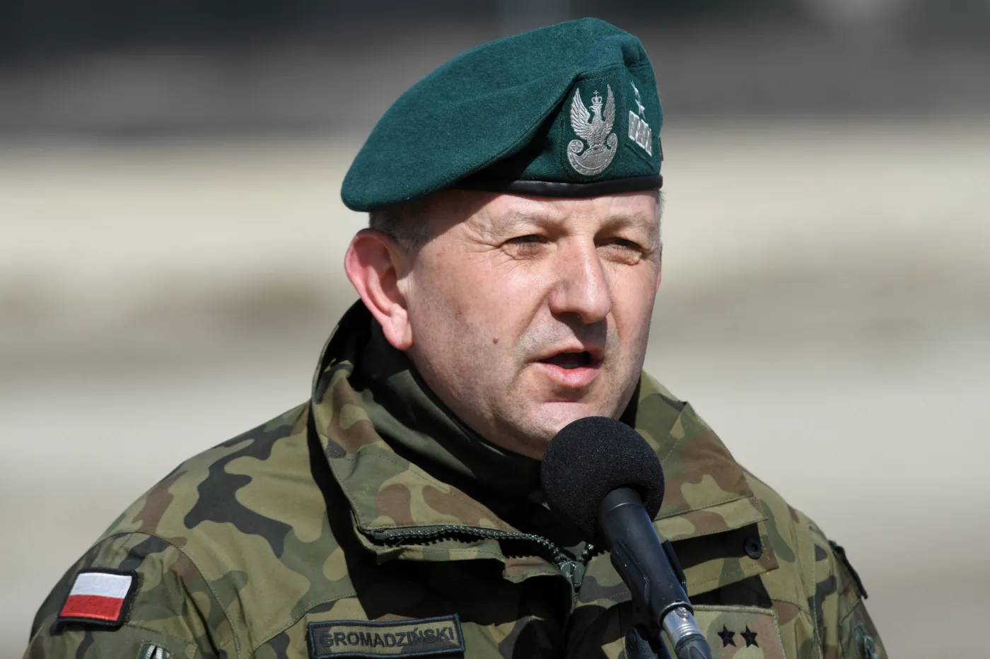 Gen. Gromadziński: Metalowy pręt można złamać, a ukraińskiego żołnierza nigdy!
