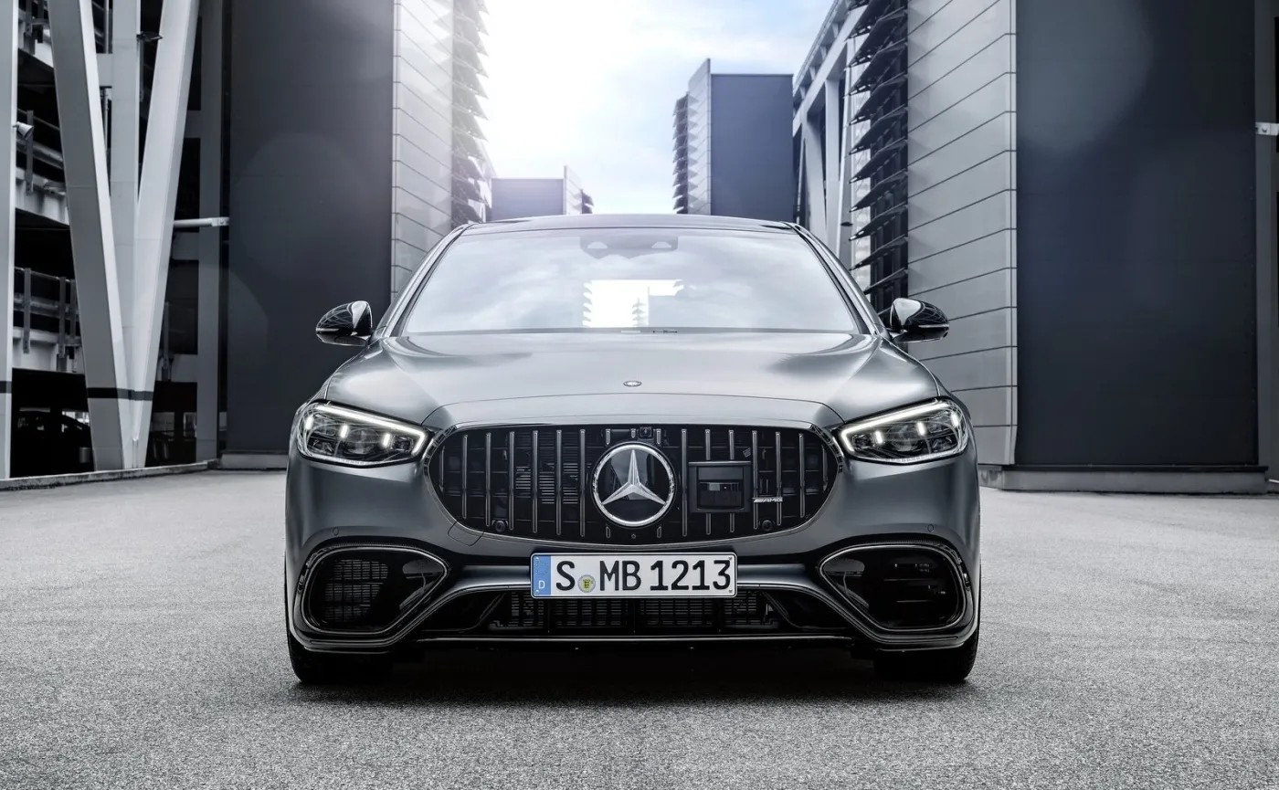 mercedesamg-s-63-e-performance-37645561.jpg
