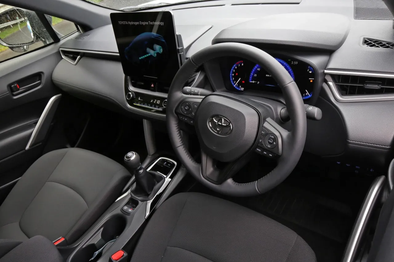 toyota-corolla-cross-h2-concept-37644800.jpg