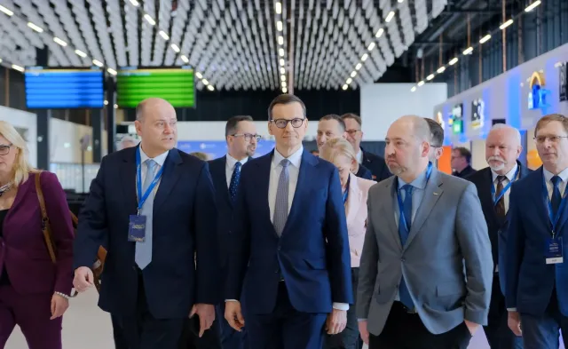Oficjalne otwarcie nowego portu lotniczego. Morawiecki: Zdejmujemy klątwę z Radomia