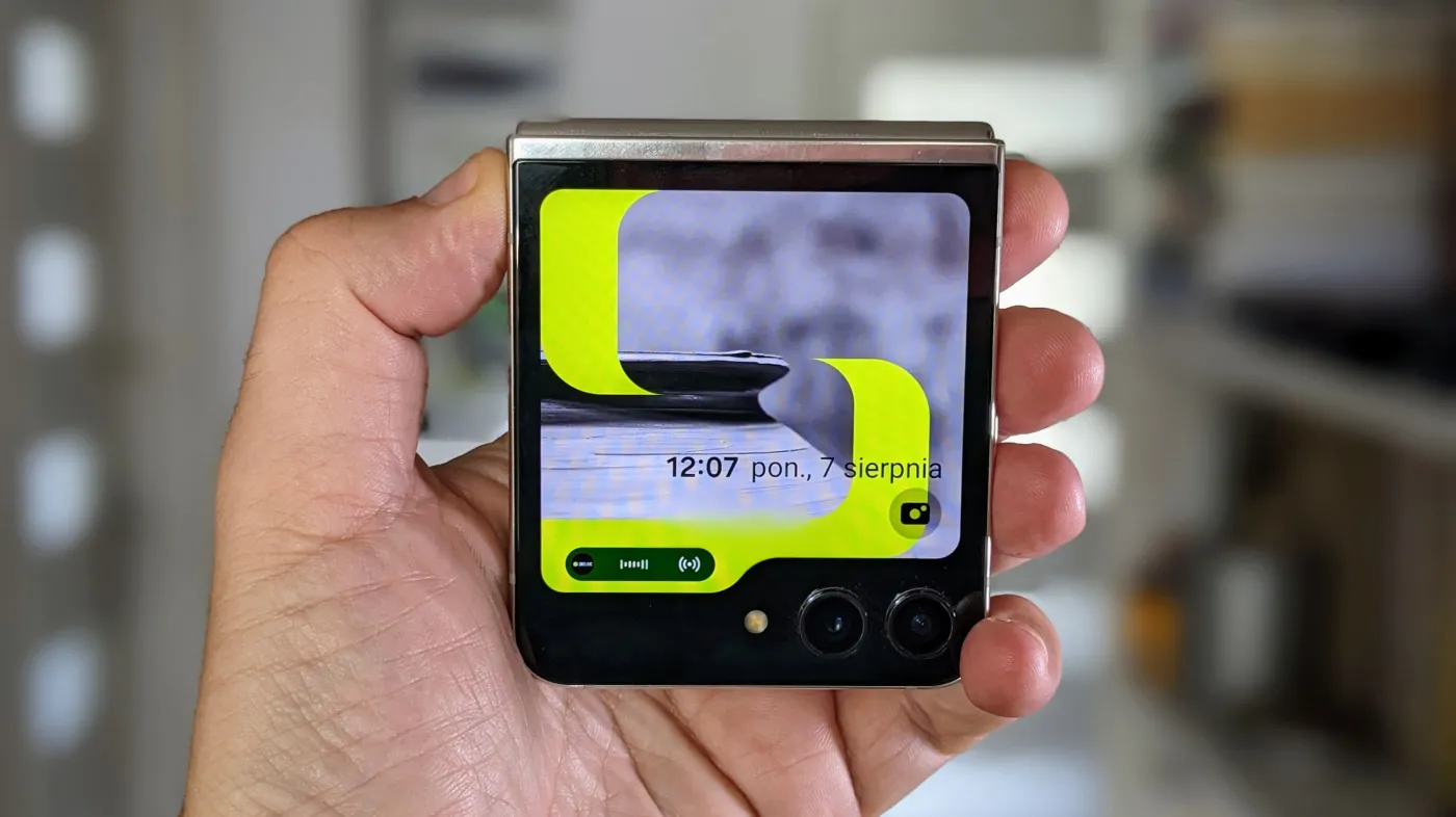 Samsung Glaxy Z Flip5. Kupować teraz albo… za rok [PIERWSZE WRAŻENIA]