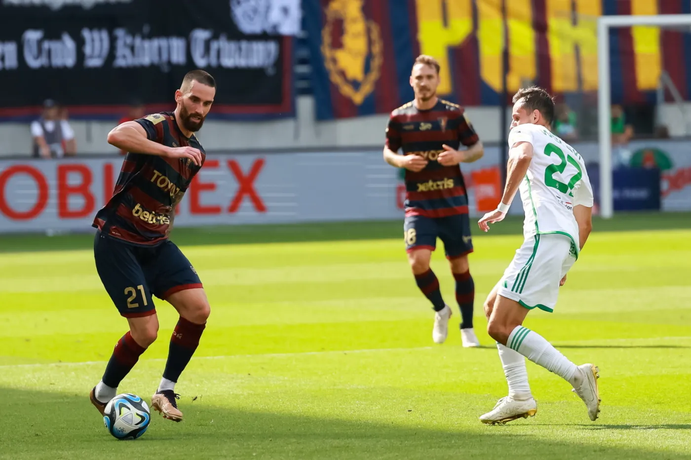 Pogoń w dołku. Portowcy przegrali u siebie z Radomiakiem [WIDEO]