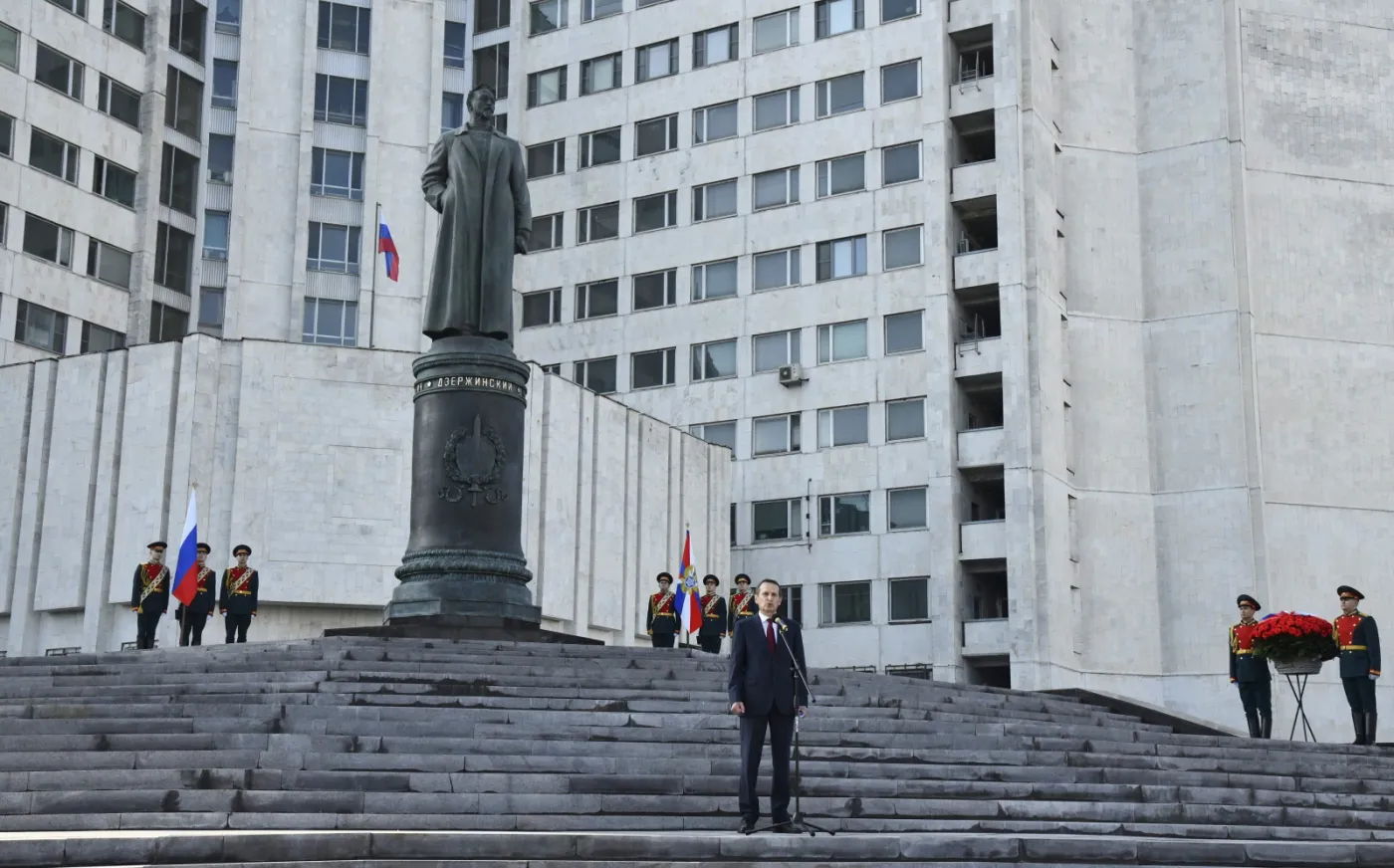 W Moskwie znów stanął pomnik Feliksa Dzierżyńskiego