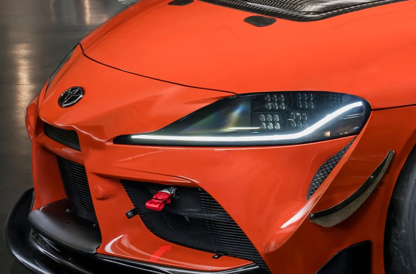 Toyota odleciała! O ten samochód walczą kolekcjonerzy