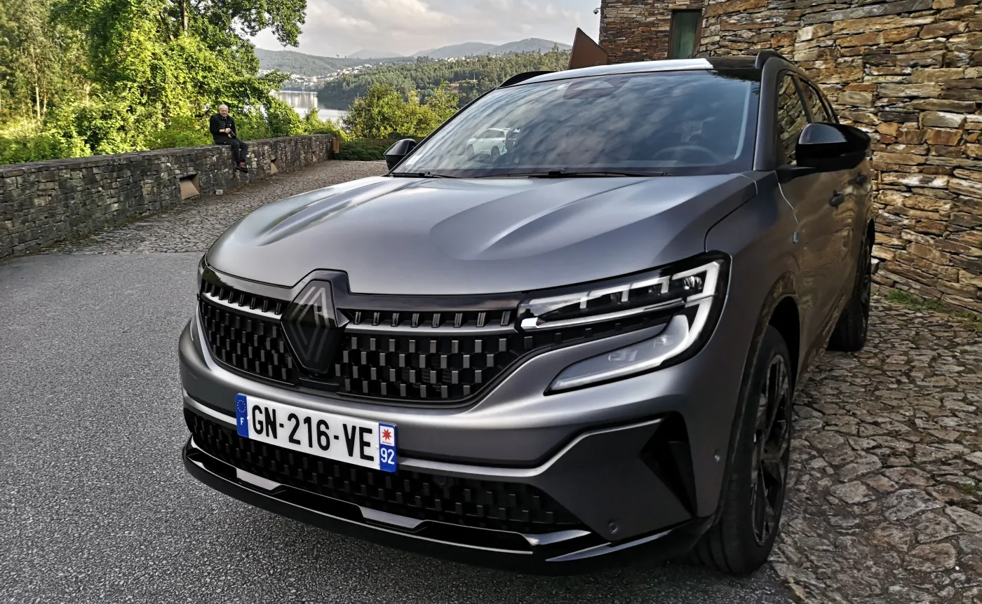 renault-espace-nowej-generacji-37944861.jpeg