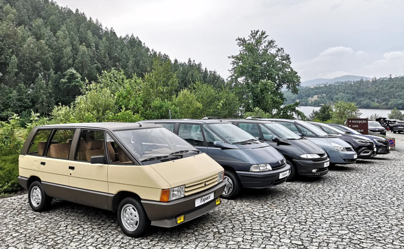 renault-espace-nowej-generacji-37944827.jpeg