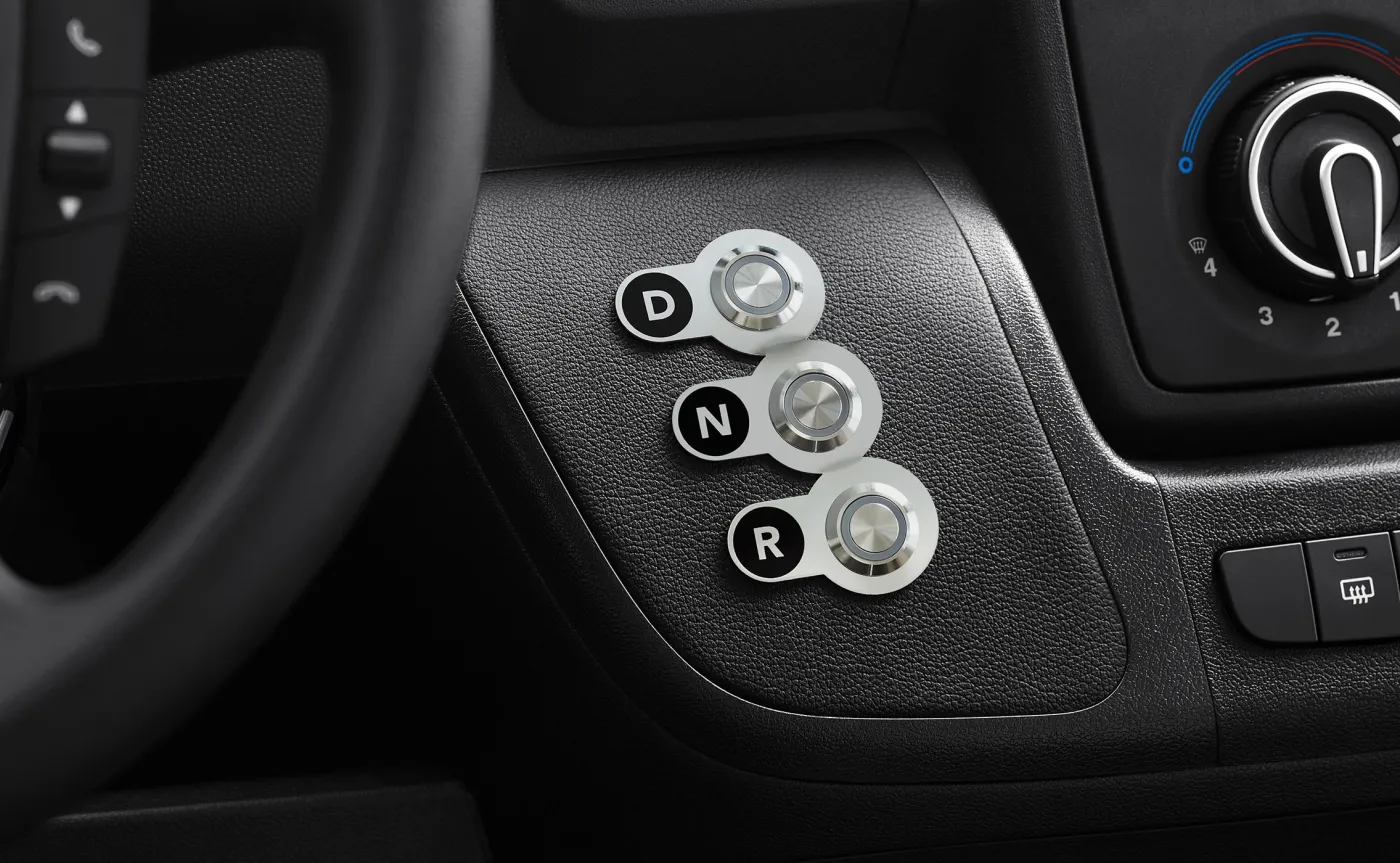 Toyota Proace Max to bliźniacza konstrukcja do modelu Peugeot Boxer