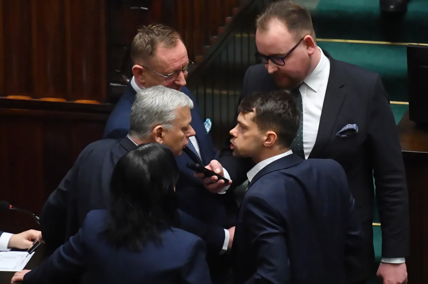 Kołodziejczak twarzą w twarz z Suskim. Hołownia: Nie jesteśmy w przedszkolu