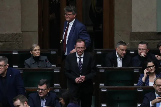 Kamiński i Wąsik w PE. Co o tym sądzą Polacy? Jest najnowszy sondaż