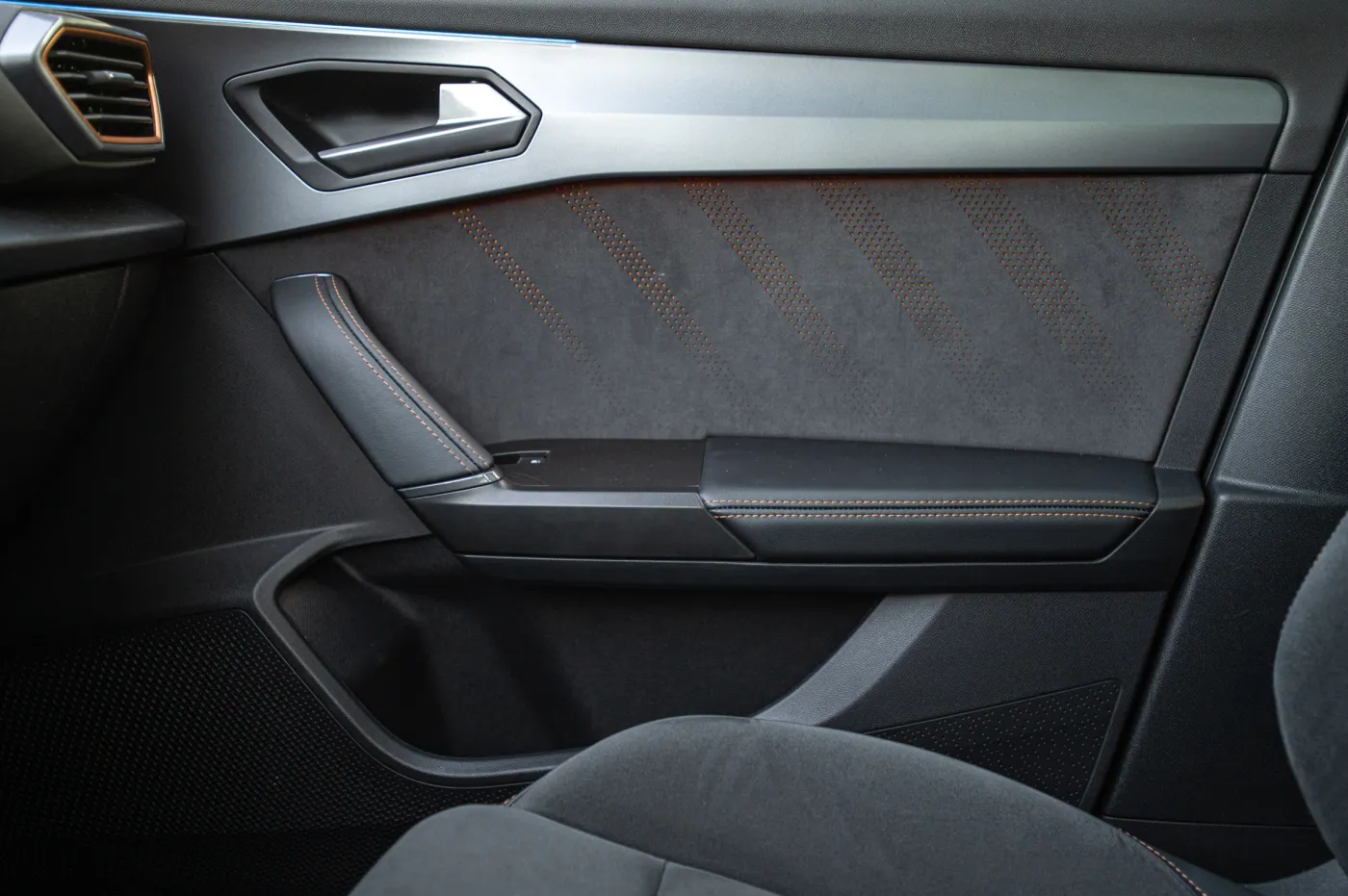 cupra-formentor-tribe-edition-38175793.jpg