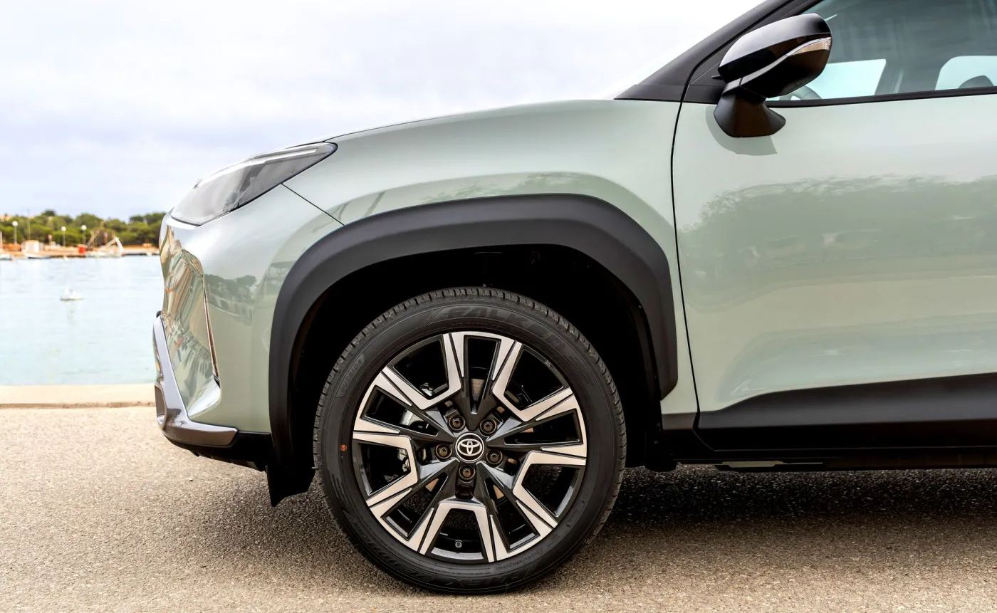 Toyota Yaris Cross Hybrid 130