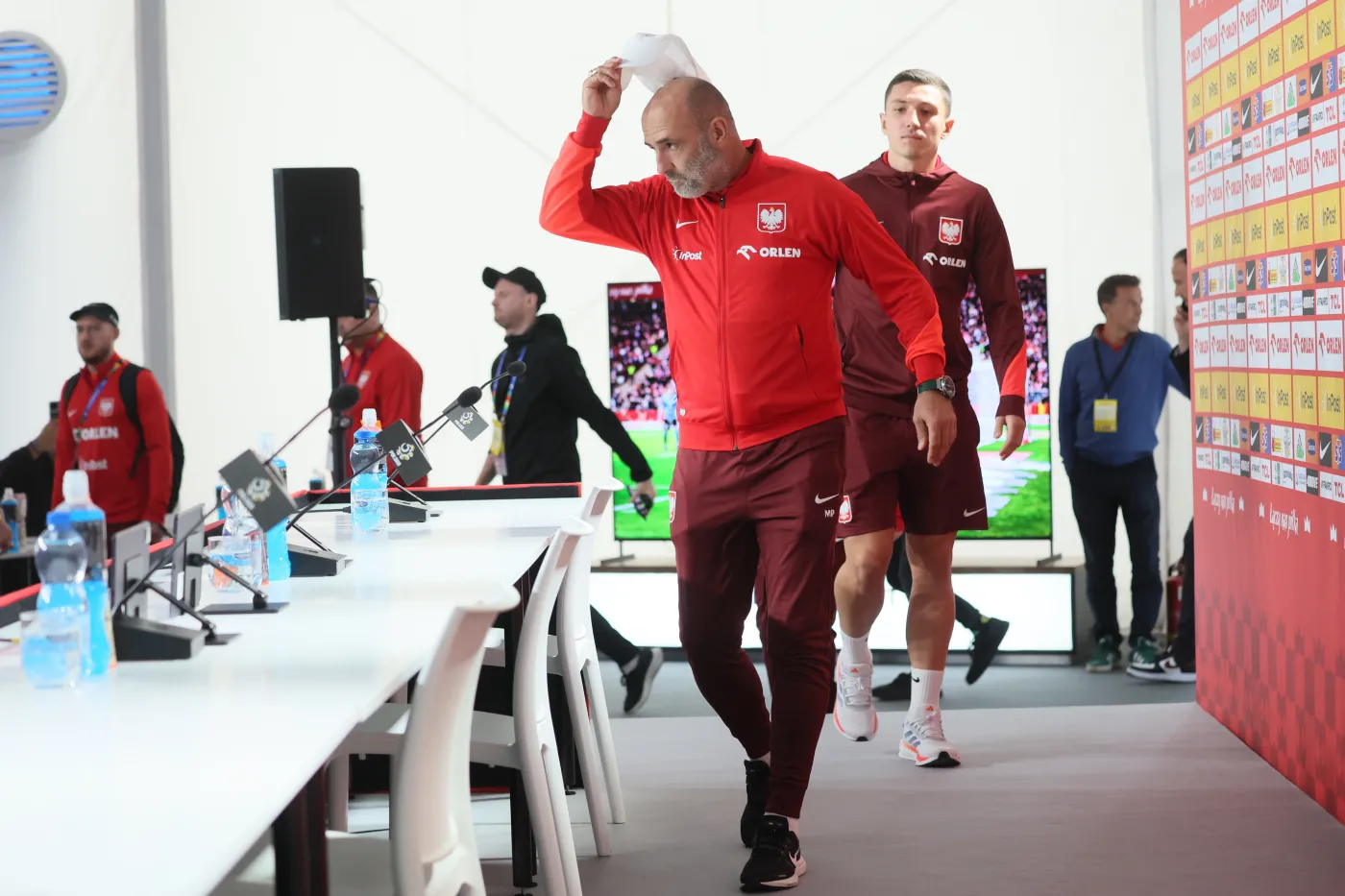 Probierz stanowczo odpowiedział selekcjonerowi Holendrów. "Nie oszukujemy"