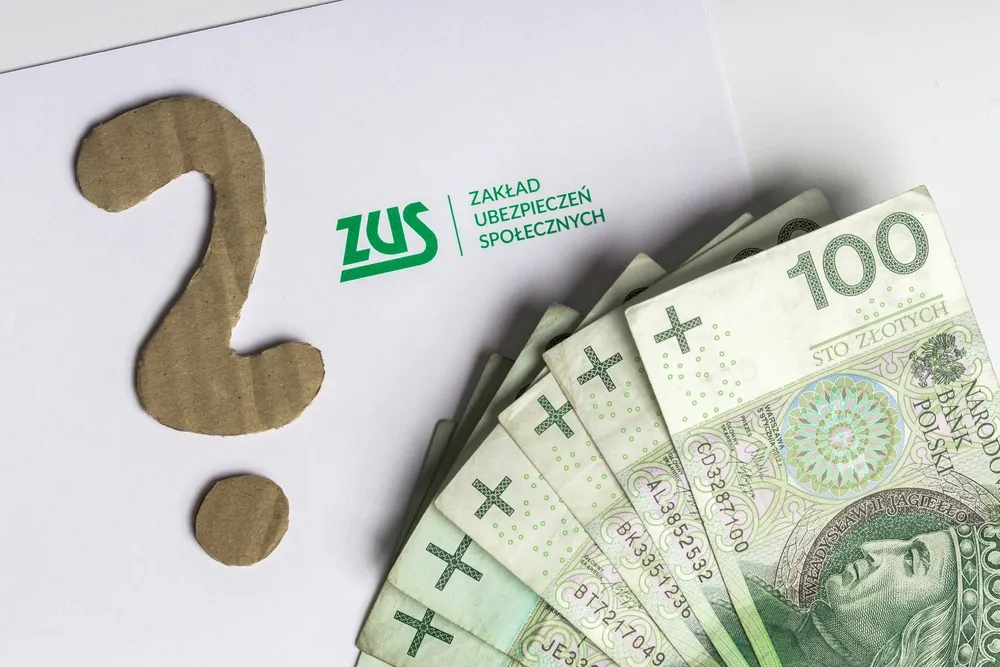 Wypłaty emerytur z ZUS dla powodzian - problemy z przekazem pocztowym