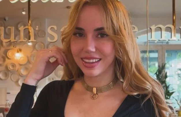 Iskrzy na linii Marianna Schreiber i Łukasz Schreiber. W tle zdjęcia z młodą kobietą. O co chodzi? [FOTO]