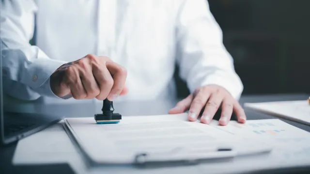 Wsparcie dla firm po powodzi. Do 1 mln zł na odbudowę działalności