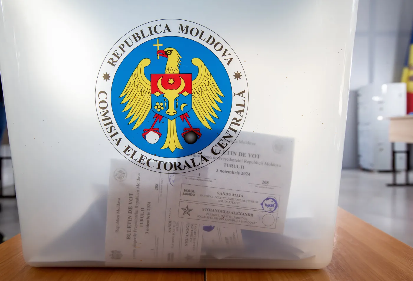 Druga tura wyborów w Mołdawii. Prorosyjski kandydat kontra urzędująca prezydent